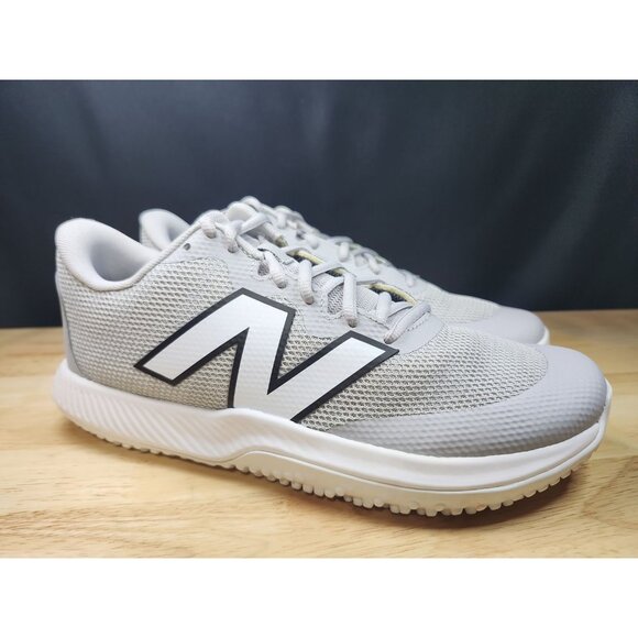 New Balance Size 8 Men Baseball turf - Picture 1 of 6